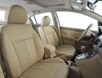 Інтэр'ер Nissan Sentra "Unique" [Brazil] (B16) '09.2011
