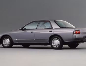 Nissan Skyline GXi [Japan] (E-FR32) '05.1989–08.1991