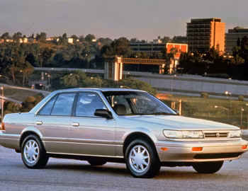 1991–92 Nissan Stanza (U12) '1990–92