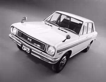 Datsun Sunny 1200GX-5 4-door Sedan (B110) '1972–05.1973