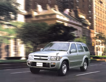 Nissan Terrano Regulus (JR50) '1997–2003