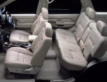 Интерьер Nissan Terrano Regulus (JR50) '1997–2003