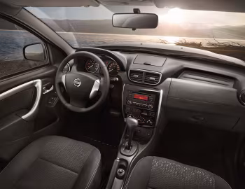 Интерьер Nissan Terrano [Russia] (H79) '2014–16