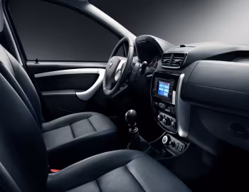 Интерьер Nissan Terrano [Russia] (H79) '2014–16