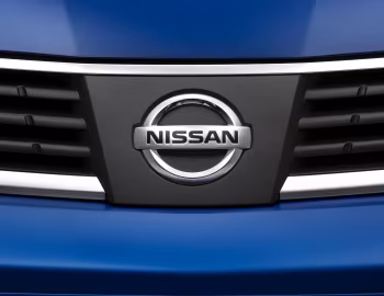 Логотип Nissan Tiida Hatchback [EU-spec] (C11) '2007–10