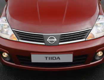 Nissan Tiida Hatchback [EU-spec] (C11) '2007–10
