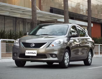 Nissan Versa [Brazil] (B17) '2011–15