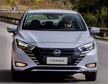Nissan Versa [Latam] '2023–至今