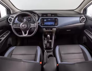 中控台 Nissan Versa [Latam] '2023–至今