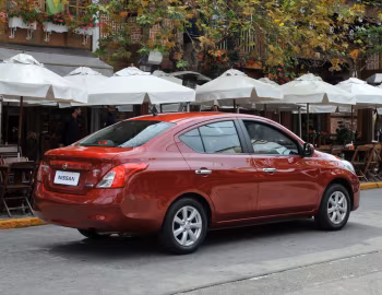 Nissan Versa [Brazil] (B17) '2011–15