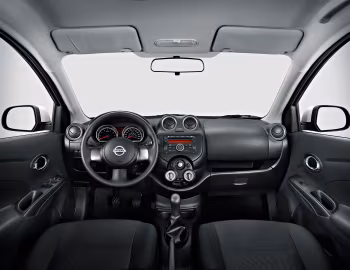 Интерьер Nissan Versa [Brazil] (B17) '2011–15
