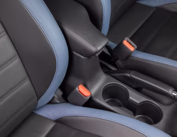 Интерьер Nissan Versa [Latam] '2023–н.в.
