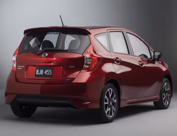 2015–16 Nissan Versa Note SR [North America] (E12) '2014–16
