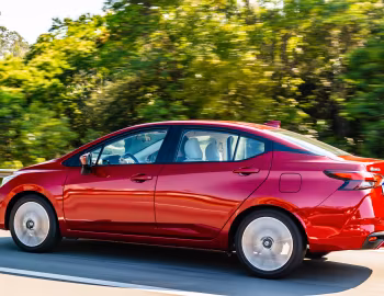 Nissan Versa Exclusive [Latam] '2020–22