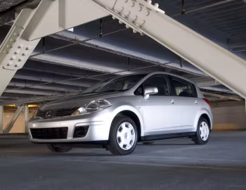 2007–09 Nissan Versa Hatchback [North America] (C11) '2006–09