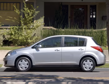 2007–09 Nissan Versa Hatchback [North America] (C11) '2006–09