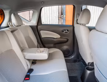 Interior 2017–19 Nissan Versa Note [North America] (E12) '2016–19