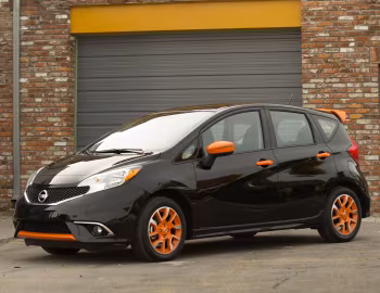 2016 Nissan Versa Note "Color Studio" [North America] (E12) '2015–16