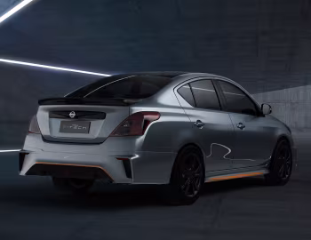 Nissan Versa S-TECH (B17) '11.2018