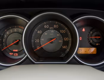 Tableau de bord 2007–09 Nissan Versa Sedan [North America] (C11) '2006–09
