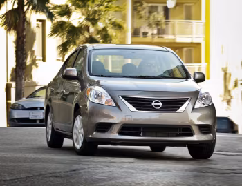 2012–14 Nissan Versa Sedan [North America] (B17) '2011–14