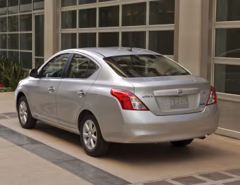 2012–14 Nissan Versa Sedan [North America] (B17) '2011–14