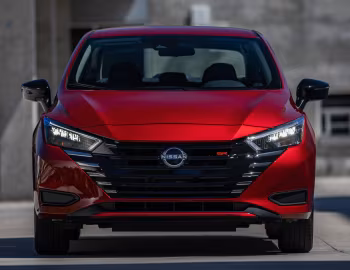 2023–pr. Nissan Versa SR [North America] '2022–pr.