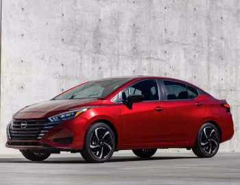 2023–pr. Nissan Versa SR [North America] '2022–pr.