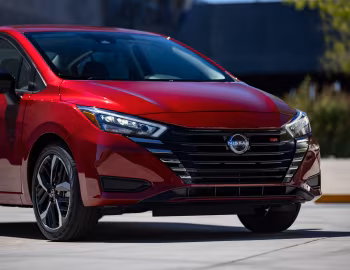2023–pr. Nissan Versa SR [North America] '2022–pr.