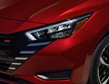 2023–pr. Nissan Versa SR [North America] '2022–pr.