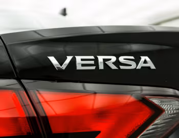2020–22 Nissan Versa SV [North America] '2019–22
