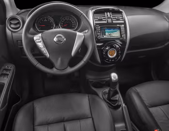 Торпедо Nissan Versa Unique [Brazil] (B17) '2015–20
