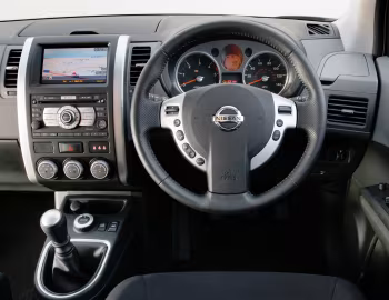 Painel frontal Nissan X-Trail [UK-spec] (T31) '2007–10