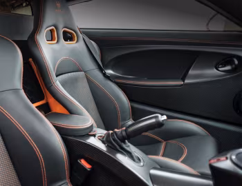 Interior Noble M600 '2011–18