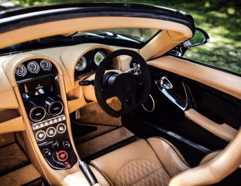 Panneau avant Noble M600 Speedster '2016–17