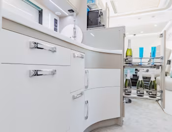 Intérieur 2021–pr. Notin Liner 940G '2020–pr.