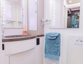 Intérieur 2021–pr. Notin Liner 940G '2020–pr.