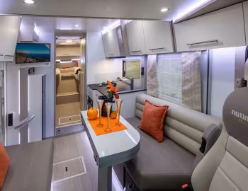 Інтэр'ер 2021 Notin Lorca JF '2020–21