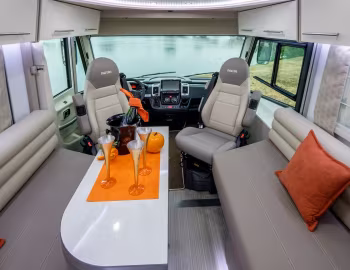 Інтэр'ер 2021 Notin Lorca JF '2020–21