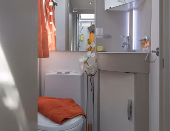 Intérieur 2018–19 Notin Lorca JL '2017–19