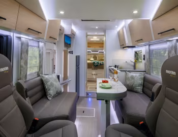 Інтэр'ер 2021–23 Notin Rubi CF '2020–23