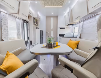 Intérieur 2024–pr. Notin Rubi CF '2023–pr.