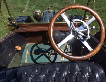 Panel frontal 1912 Oakland Model 30 Touring