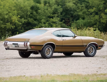 1970 Oldsmobile 442 W-30 Holiday Coupe (4487)