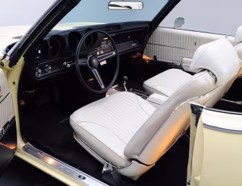 Interior 1969 Oldsmobile 442 Convertible (4467)