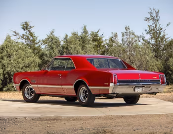 1966 Oldsmobile 442 Cutlass W-30 Holiday Coupe (3817)