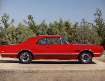 1966 Oldsmobile 442 Cutlass W-30 Holiday Coupe (3817)