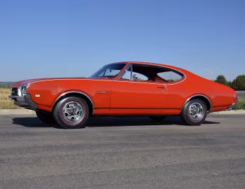 1968 Oldsmobile 442 Holiday Coupe (4487)