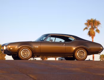1968 Oldsmobile 442 Holiday Coupe (4487)