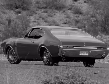 1968 Oldsmobile 442 Holiday Coupe (4487)